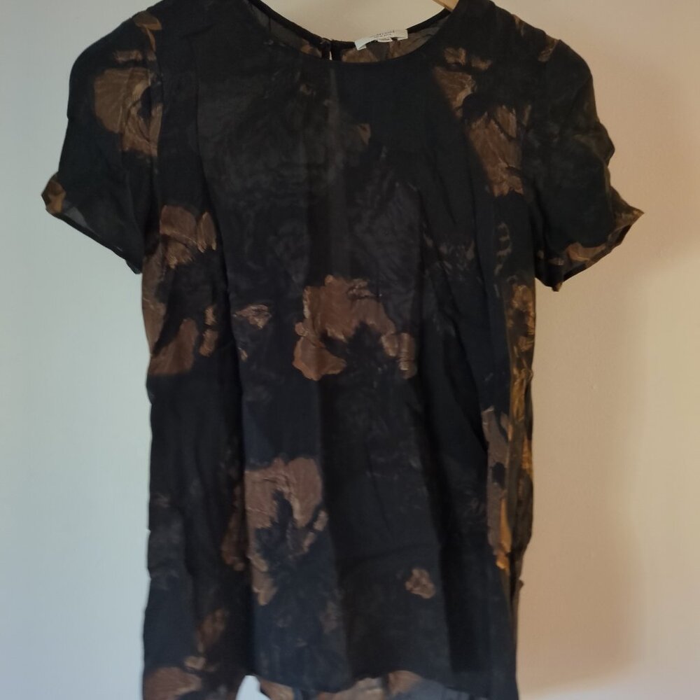 Aritzia wilfred silk tshirt xs